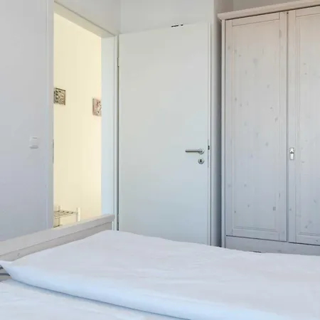 Marin, 16 * زينوويتز